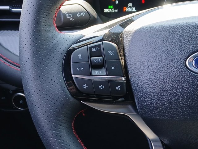 Used 2025 Ford Explorer - photo 11