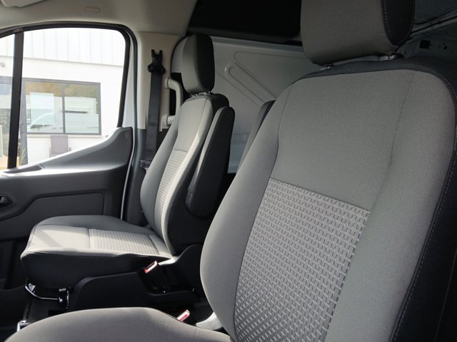 New 2026 Ford Transit 250 - photo 21