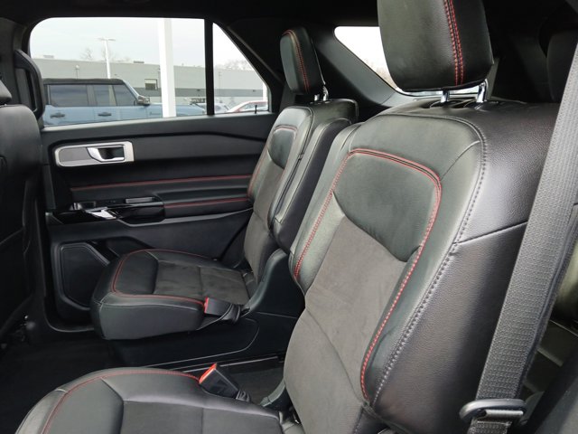 Used 2023 Ford Explorer - photo 24