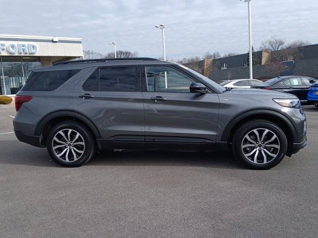 Used 2023 Ford Explorer - photo 6