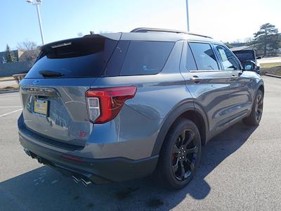 Used 2022 Ford Explorer - photo 1
