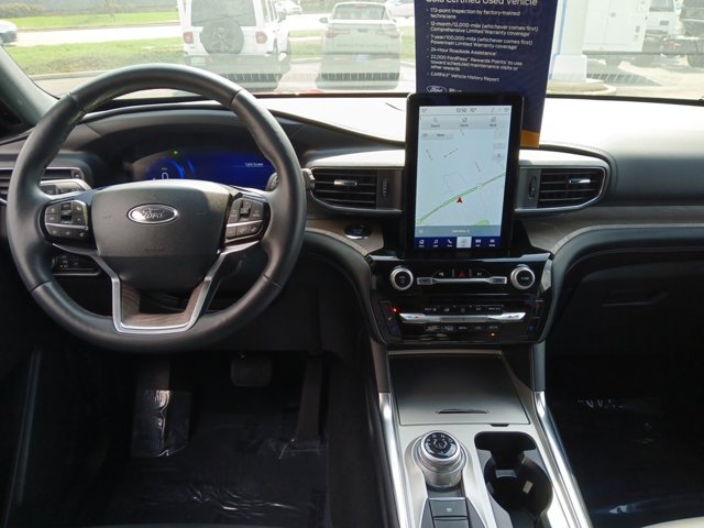 Used 2023 Ford Explorer - photo 8