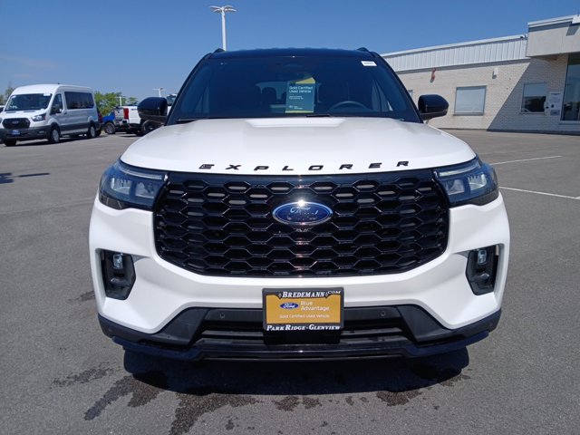 Used 2025 Ford Explorer - photo 13