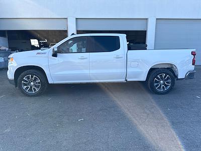 Used 2022 Chevrolet Silverado 1500 LT Crew Cab for sale #HF8202 - photo 2