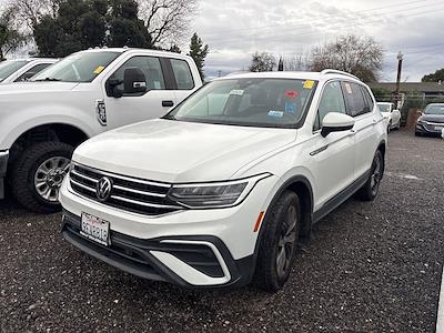 Used 2022 Volkswagen Tiguan - photo 1