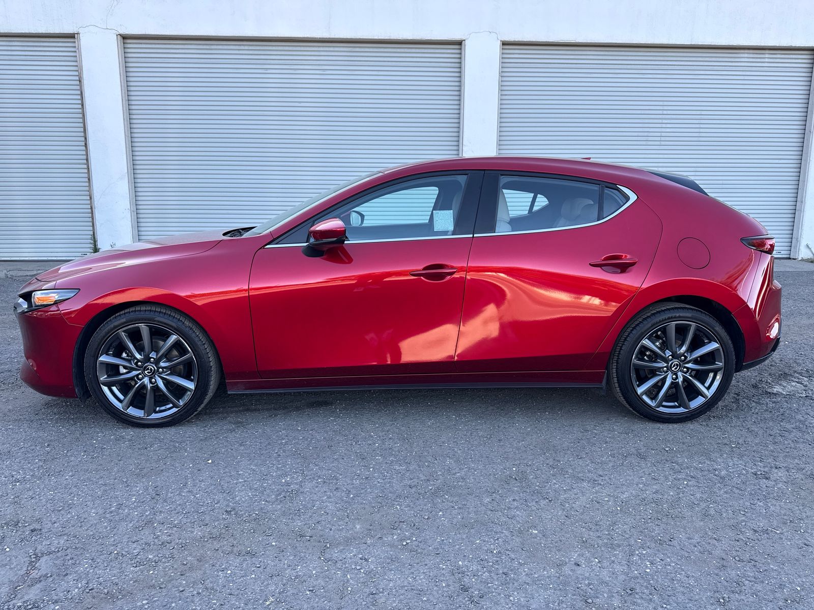 Used 2019 Mazda3 - photo 2