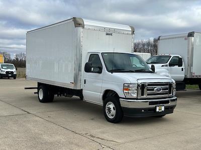New 2025 Ford E-450 - photo 1