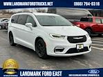 2022 Chrysler Pacifica FWD Minivan for sale #LP5409 - photo 1