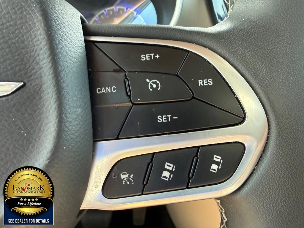 Used 2024 Chrysler Pacifica - photo 13