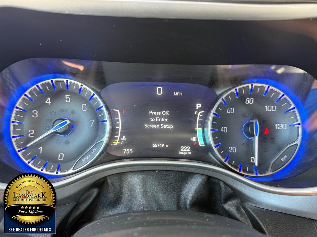 Used 2024 Chrysler Pacifica - photo 14