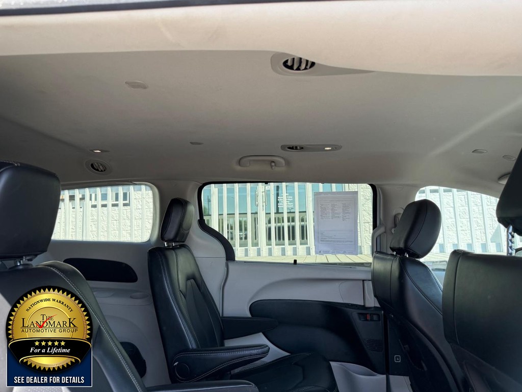Used 2024 Chrysler Pacifica - photo 17