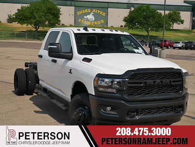 2024 Ram 3500 Crew Cab DRW 4x4