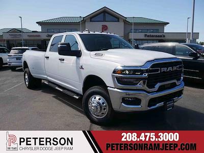 2025 Ram 3500 Crew Cab DRW 4x4 Pickup for sale #625232 - photo 1