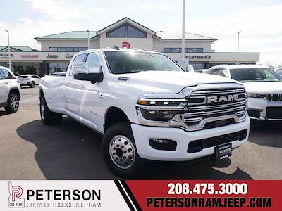 2026 Ram 3500 Crew Cab DRW 4x4 Pickup for sale #626022 - photo 1