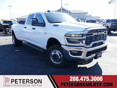 2026 Ram 3500 Crew Cab DRW 4WD Pickup for sale #626032 - photo 1