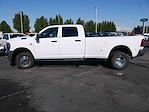 2026 Ram 3500 Crew Cab DRW 4WD Pickup for sale #626032 - photo 18