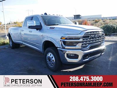 2026 Ram 3500 Crew Cab DRW 4WD Pickup for sale #626240 - photo 1