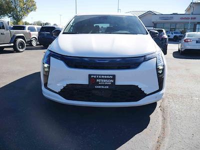 2027 Chrysler Pacifica AWD Minivan for sale #627096 - photo 2