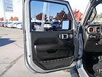 2020 Jeep Gladiator Crew Cab 4WD Pickup for sale #825171A - photo 33