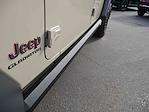 2020 Jeep Gladiator Crew Cab 4WD Pickup for sale #825189A - photo 15
