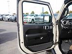 2020 Jeep Gladiator Crew Cab 4WD Pickup for sale #825189A - photo 33