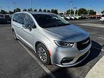 2022 Chrysler Pacifica FWD Minivan for sale #995619A - photo 1