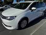 2018 Chrysler Pacifica FWD Minivan for sale #995619B - photo 2