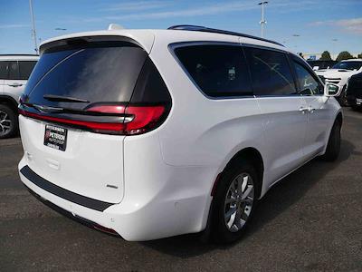 2021 Chrysler Pacifica AWD Minivan for sale #995783 - photo 2