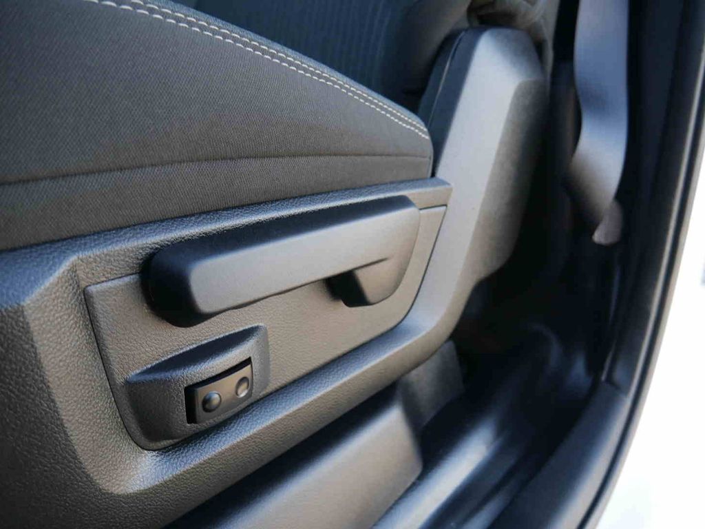 Used 2022 Ram 3500 - photo 32
