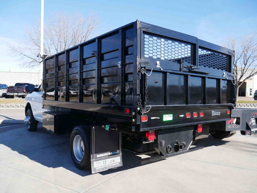 Used 2022 Ram 3500 - photo 9