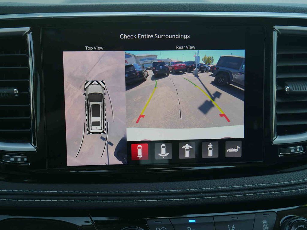 Used 2022 Chrysler Pacifica - photo 34