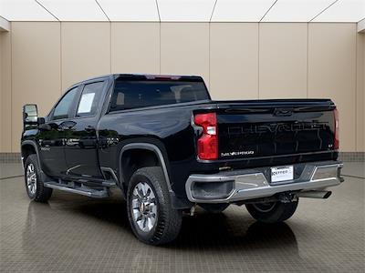 2022 Chevrolet Silverado 2500 Crew Cab 4WD Pickup for sale #D245205A - photo 2