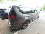 2020 Chrysler Pacifica AWD Minivan for sale #J251022A - photo 4