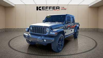 Used 2024 Jeep Gladiator - photo 1