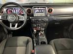 2021 Jeep Gladiator Crew Cab 4x4 Pickup for sale #J256019A - photo 21