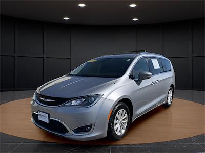 2019 Chrysler Pacifica FWD Minivan for sale #KP2147A - photo 1