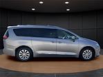 2019 Chrysler Pacifica FWD Minivan for sale #KP2147A - photo 6