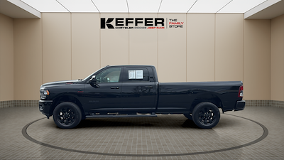 Used 2022 Ram 3500 - photo 1