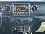 2022 Jeep Gladiator Crew Cab 4WD Pickup for sale #KP2401 - photo 23