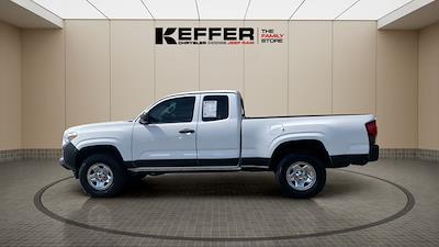 Used 2021 Toyota Tacoma - photo 1