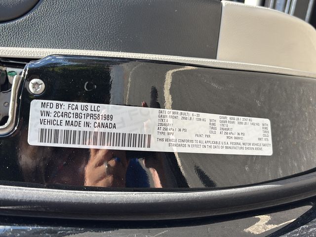 Used 2023 Chrysler Pacifica - photo 30