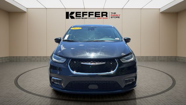Used 2023 Chrysler Pacifica - photo 11