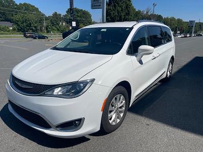 2018 Chrysler Pacifica FWD Minivan for sale #KP2776 - photo 1