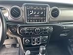 2022 Jeep Gladiator Crew Cab 4x4 Pickup for sale #P16155A - photo 18