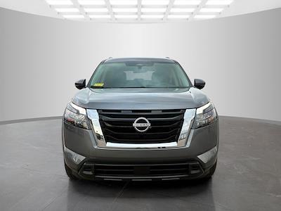 Used 2025 Nissan Pathfinder - photo 1