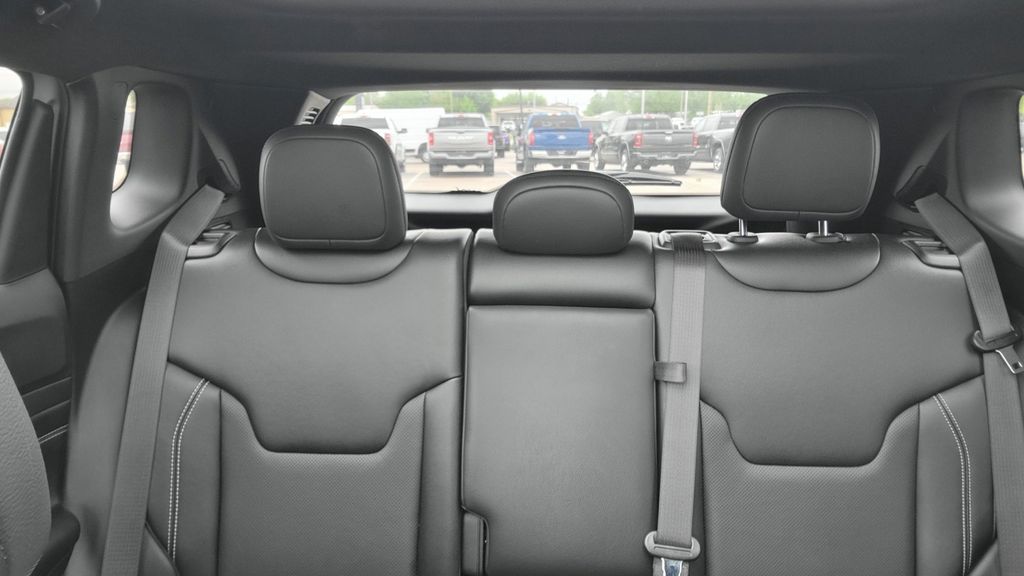 Used 2024 Jeep Compass - photo 23
