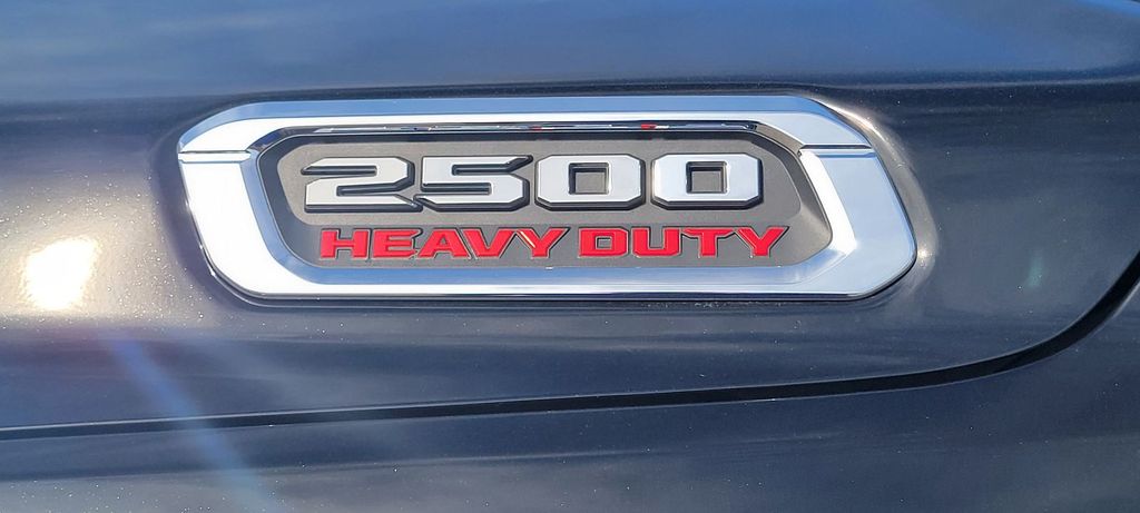 Used 2026 Ram 2500 - photo 9