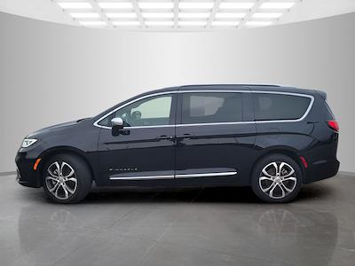 2025 Chrysler Pacifica AWD Minivan for sale #P16702 - photo 2