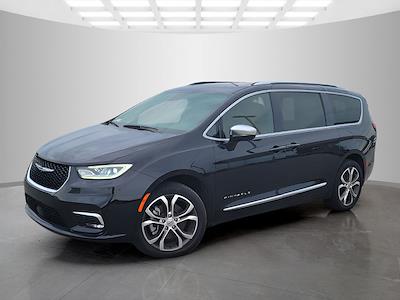 2025 Chrysler Pacifica AWD Minivan for sale #P16702 - photo 2