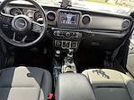 2020 Jeep Gladiator Crew Cab 4x4 Pickup for sale #T24996A - photo 16